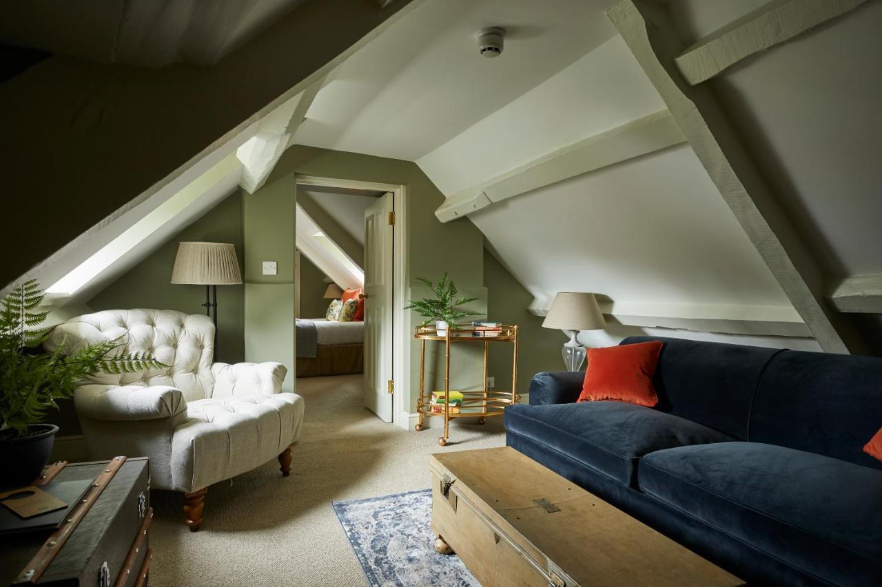 The Methuen Arms 5*
