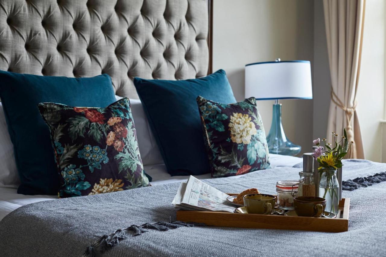 The Methuen Arms 5*